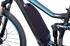 Fahrer - Housse De Protection Néoprène Pour Batterie De Cadre Yamaha -Vélo Accessoires Boutique Housse de protection en neoprene Fahrer pour batterie de cadre Yamaha batterie sur le velo electrique 3840x2160 scaled